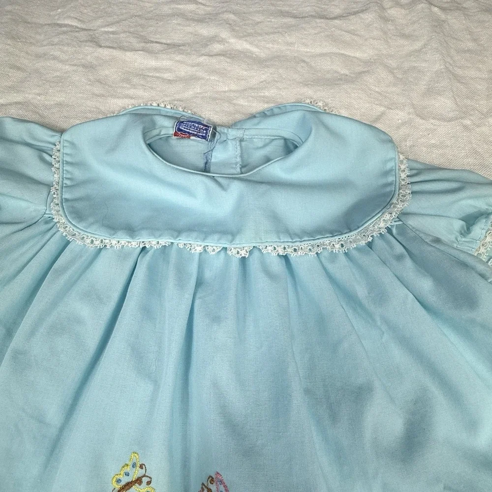 Vintage Baby Dress Girls 9-12M Blue Floral Embroidered Peter Pan Puff Sleeve